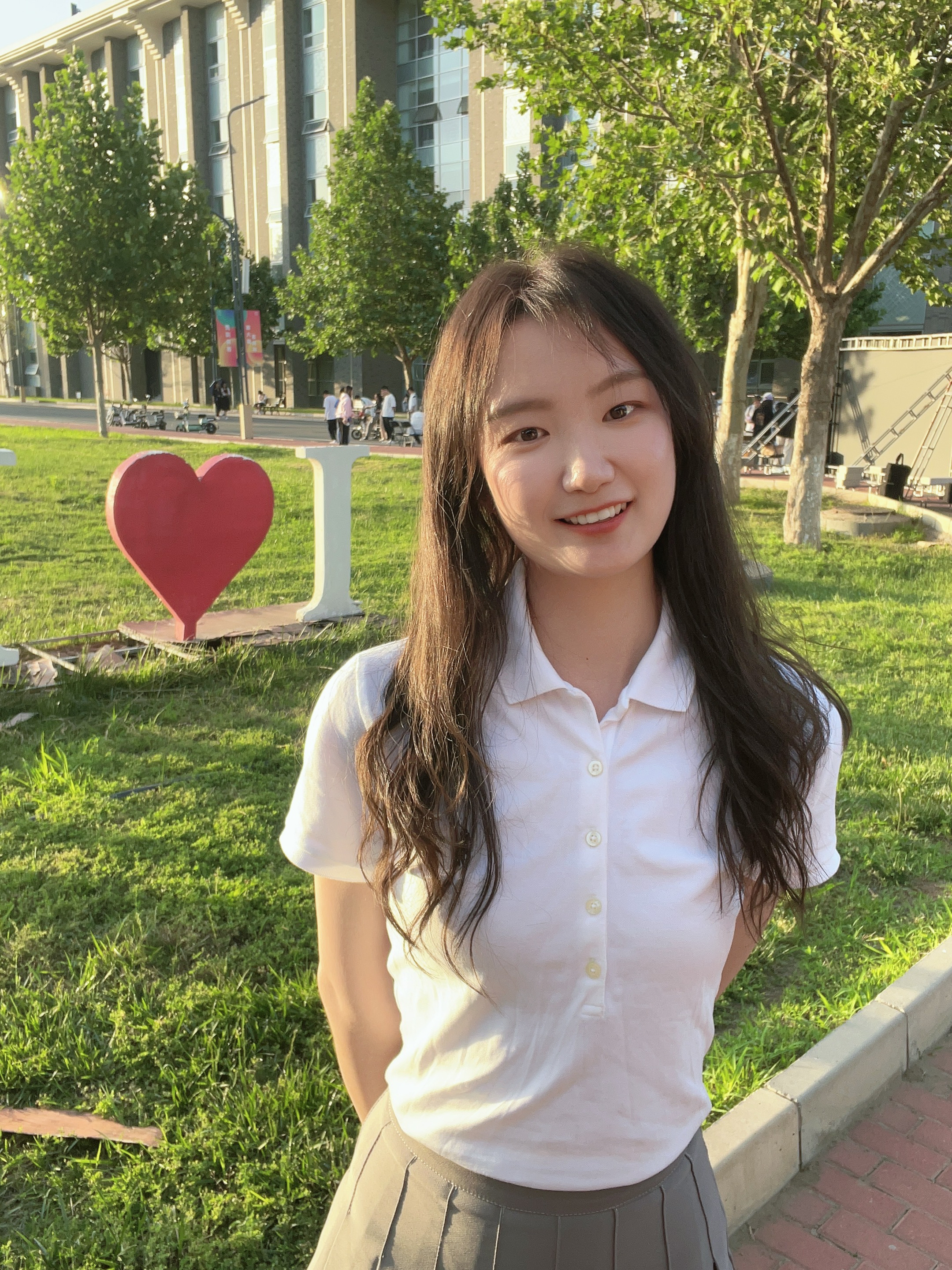 03 生活照-最靠谱的十大足球平台_博士国奖_20220941095_李亚兰_生活照.jpg